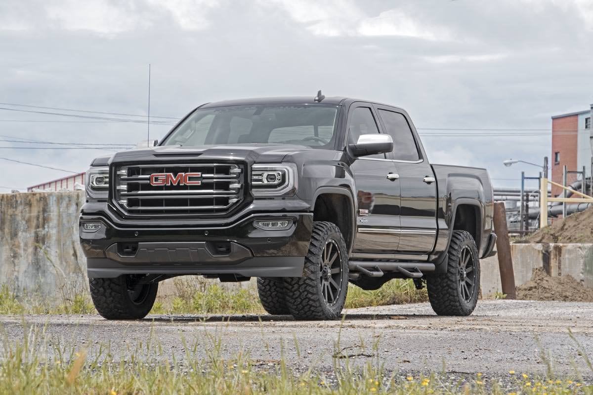 GMC Sierra 1500 Suspension Lift Kit - Rough Country - 3.5 Inch Lift | Forged UCA | Vertex - '07-'16